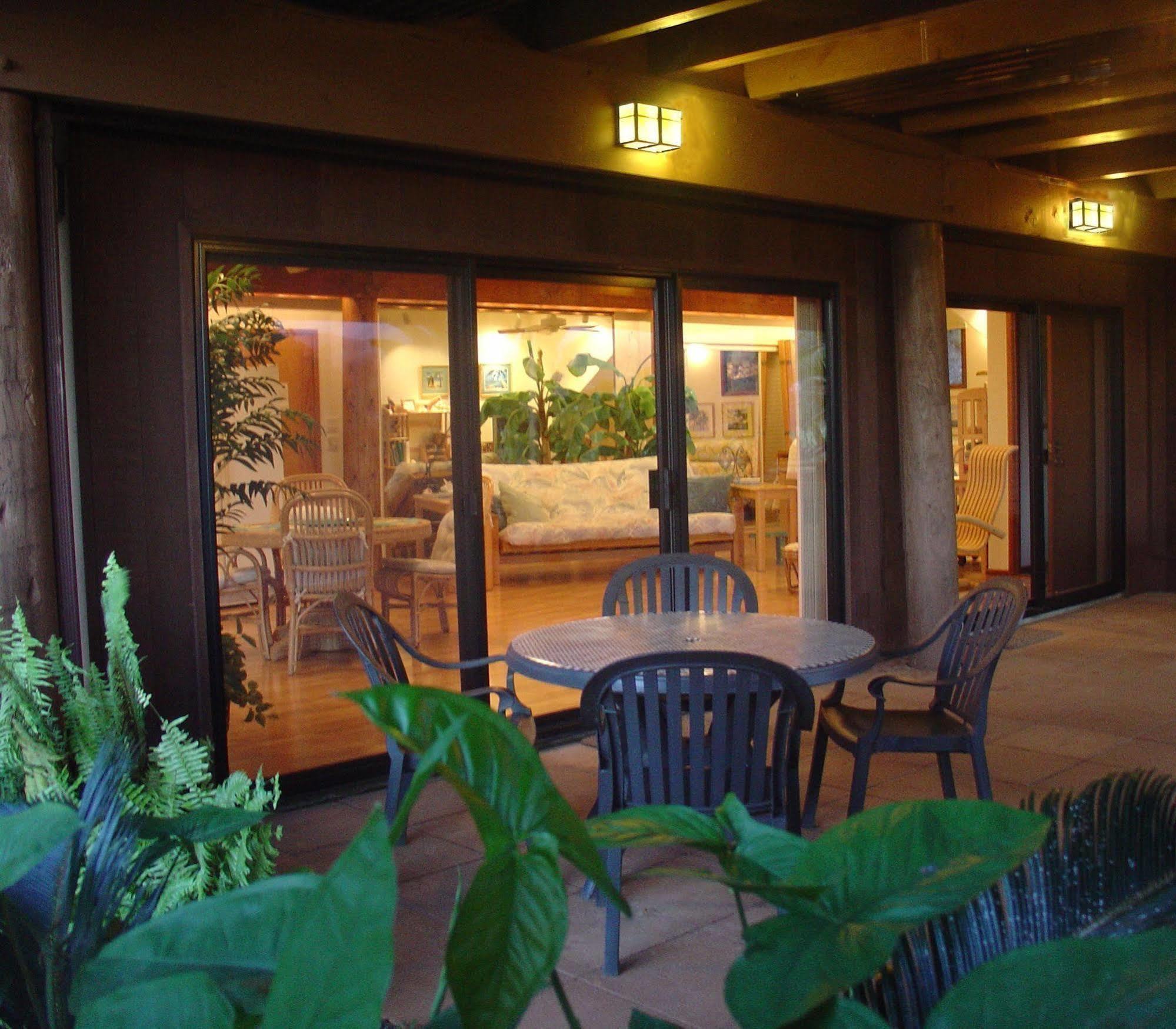 Adventure In Paradise Haiku Exterior photo